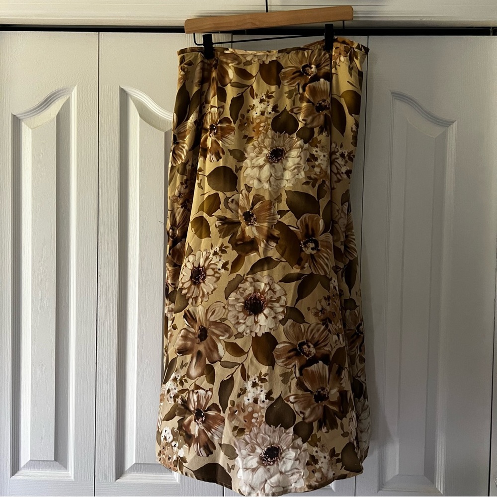 Vintage Liz Claiborne Floral Tan and Brown Silk Skirt Size 14